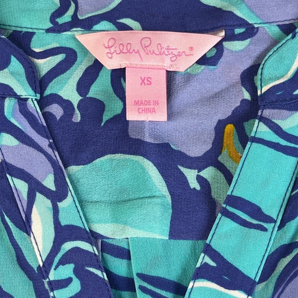 Lilly Pulitzer Tops - Lilly‎ Pulitzer Elsa Silk Blouse XS Blue Teal Pineapple Floral Long Sleeve Top